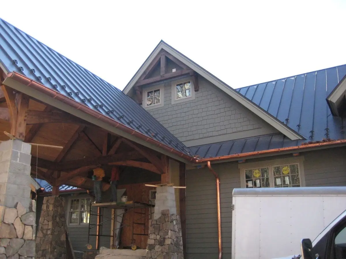 Craftsman Roofing team delivering quality roofing work in Grant